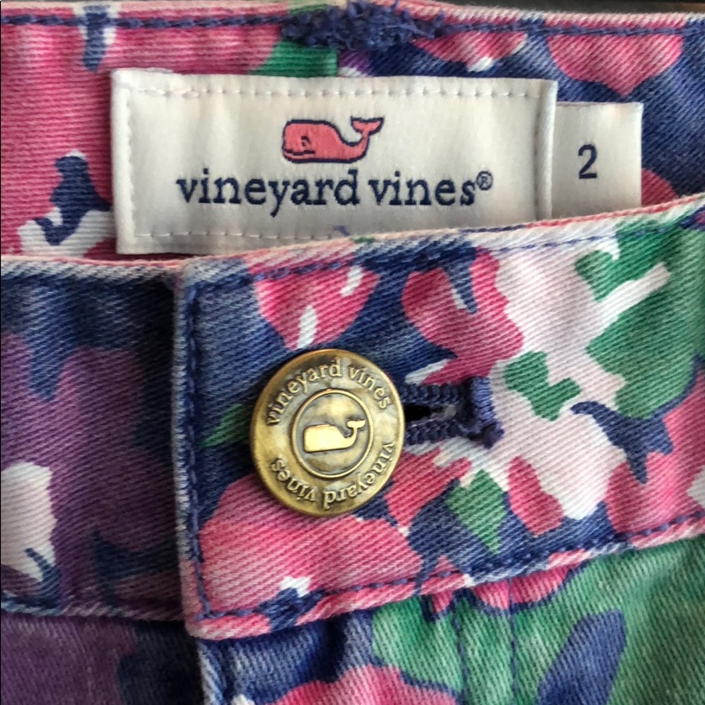 Vineyard Vines Floral Print Denim Pants - Size 2 - Picture 4 of 7